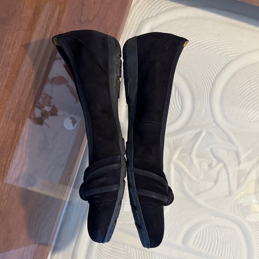 Gabor Women's Black Suede Knotted Flats - Picture 7 of 10